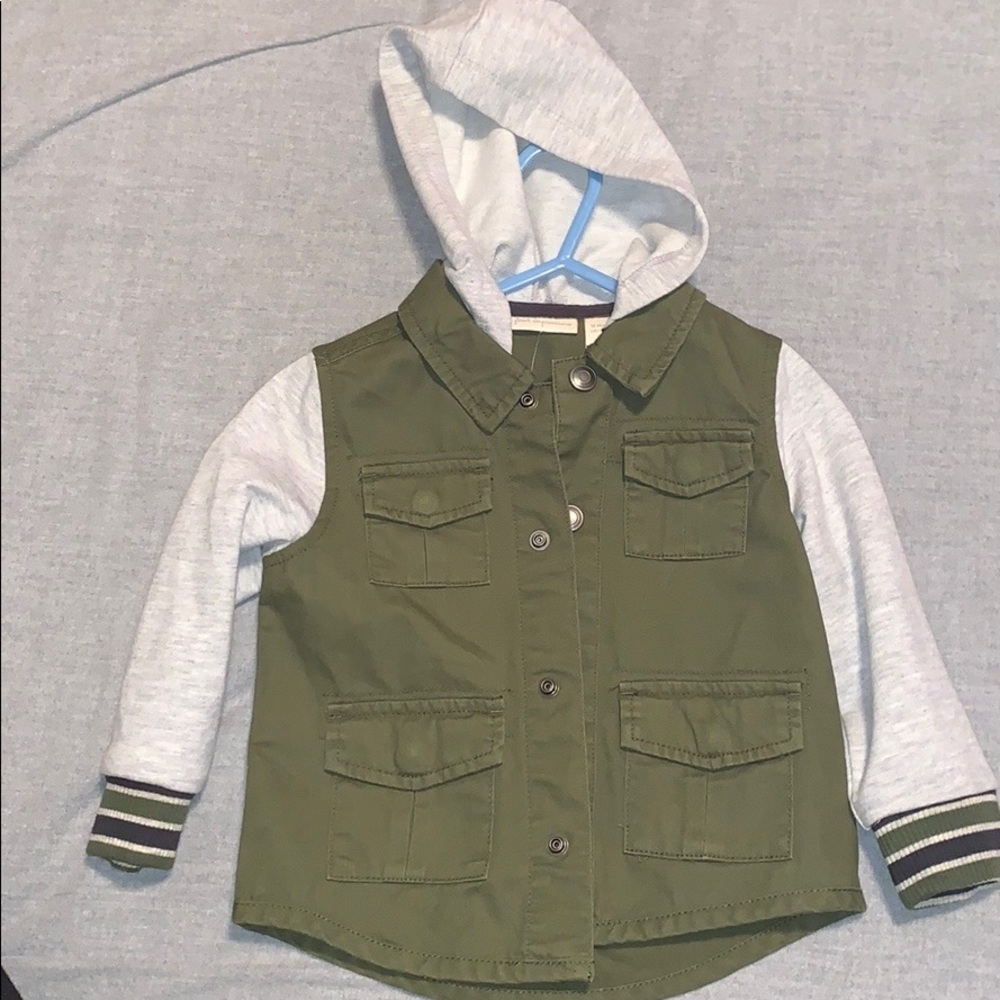 Light weight jacket